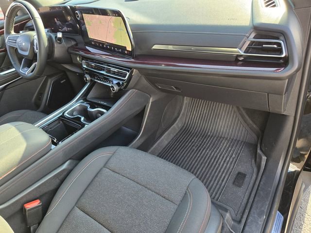 Used 2024 Chevrolet Traverse Z71 w/ Enhanced Driving Package image 18