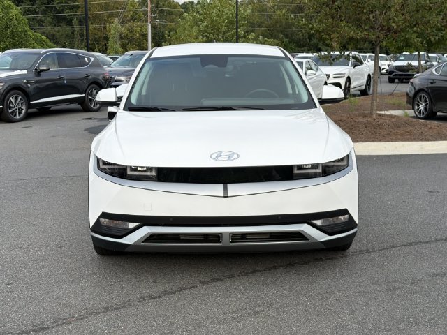 Certified 2024 Hyundai Ioniq 5 SEL RWD image 2