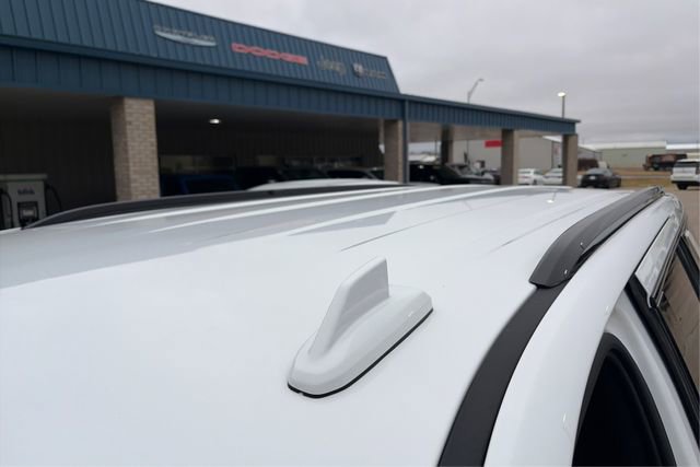 Used 2022 Chevrolet Tahoe Z71 w/ Z71 Off-Road Package image 11