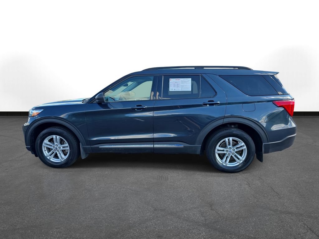 Used 2022 Ford Explorer XLT AWD/4WD image 9