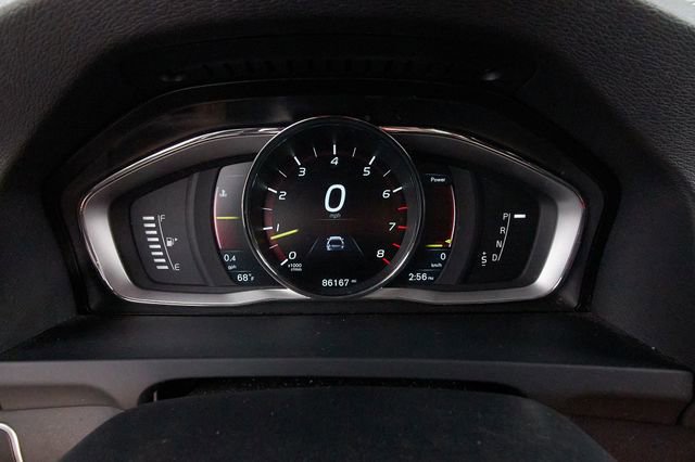 Used 2015 Volvo V60 T5 Cross Country Platinum w/ Climate Package image 17