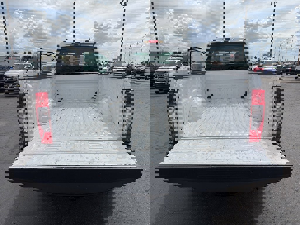 Used 2021 Ford F250 XL w/ Power Equipment Group image 19