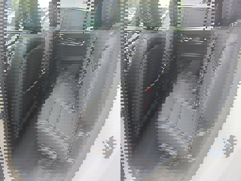 Used 2021 Cadillac XT6 Premium Luxury image 8