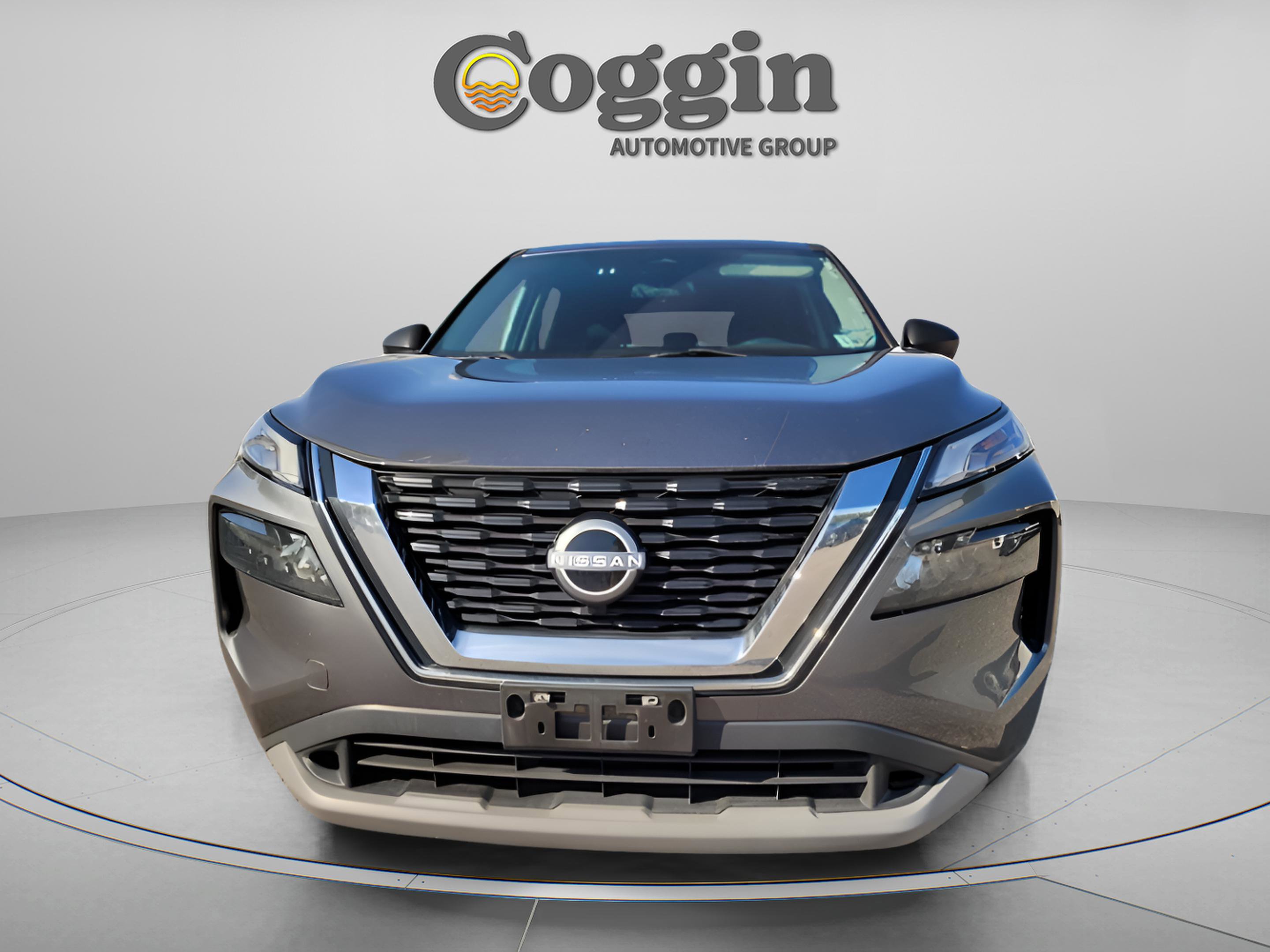 Used 2023 Nissan Rogue S image 17