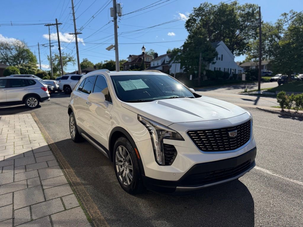 Used 2019 Cadillac XT4 Premium Luxury AWD/4WD image 4