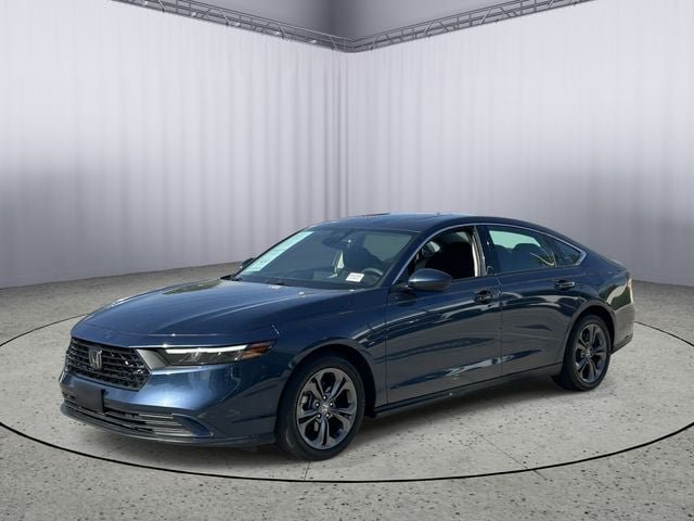 Used 2023 Honda Accord EX video 1