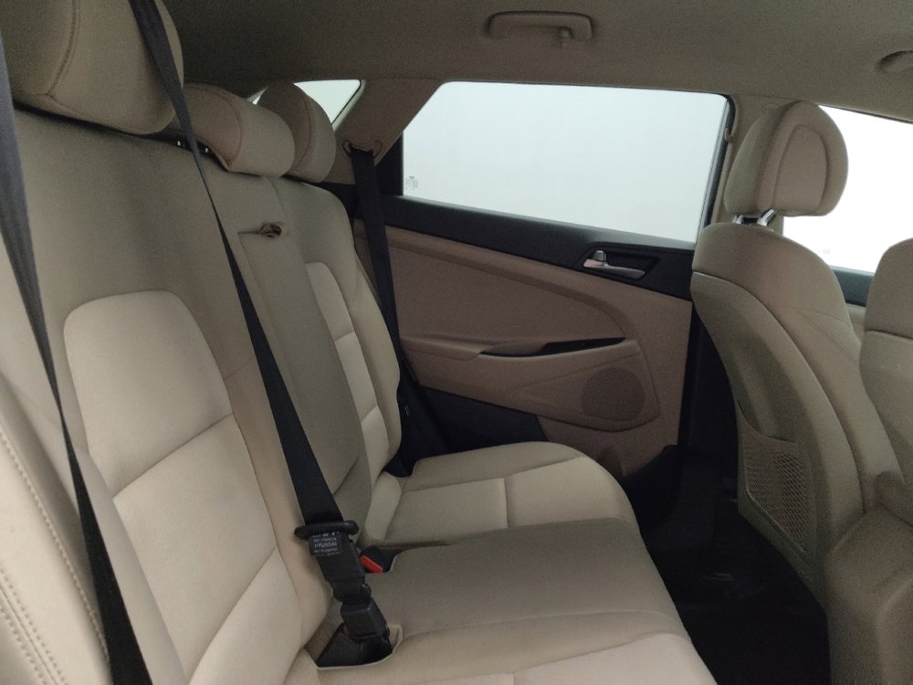 Used 2018 Hyundai Tucson SE w/ Cargo Package image 19