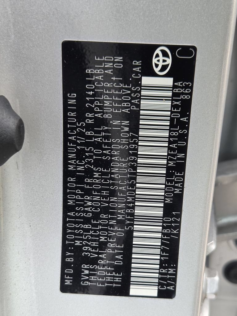 Used 2026 Toyota Corolla LE FWD image 30