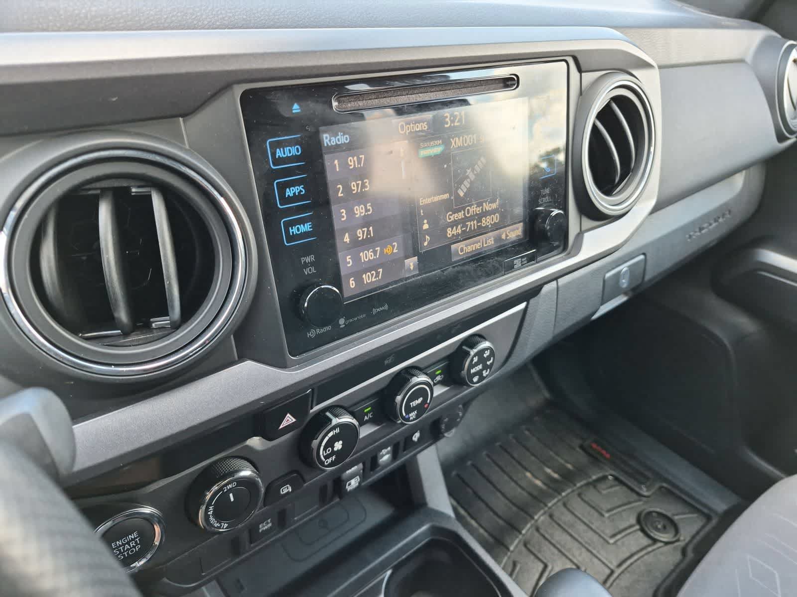 Used 2019 Toyota Tacoma TRD Off-Road AWD/4WD image 27