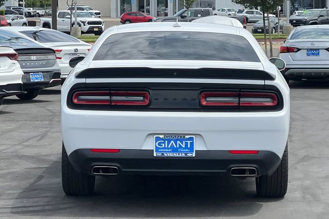 Used 2020 Dodge Challenger SXT w/ Blacktop Package RWD image 5