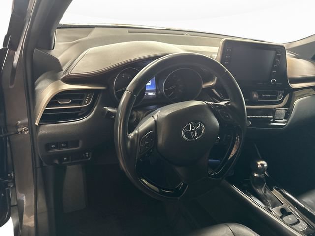 Used 2019 Toyota C-HR Limited FWD image 12