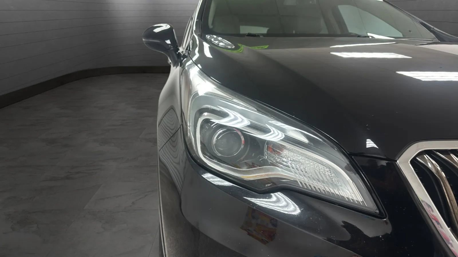 Used 2017 Buick Envision Preferred FWD image 34