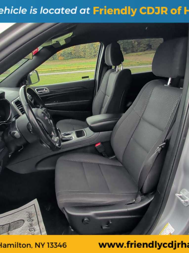 Used 2020 Jeep Grand Cherokee Laredo image 11