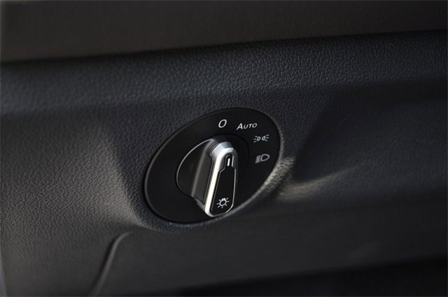 New 2025 Volkswagen Jetta S image 11