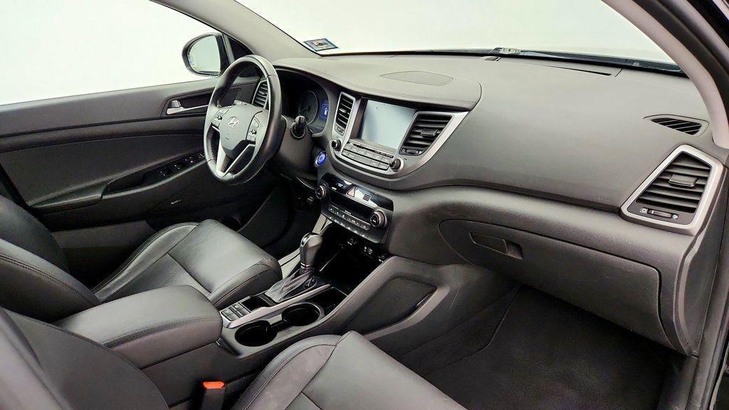 Used 2017 Hyundai Tucson SE Plus FWD image 23