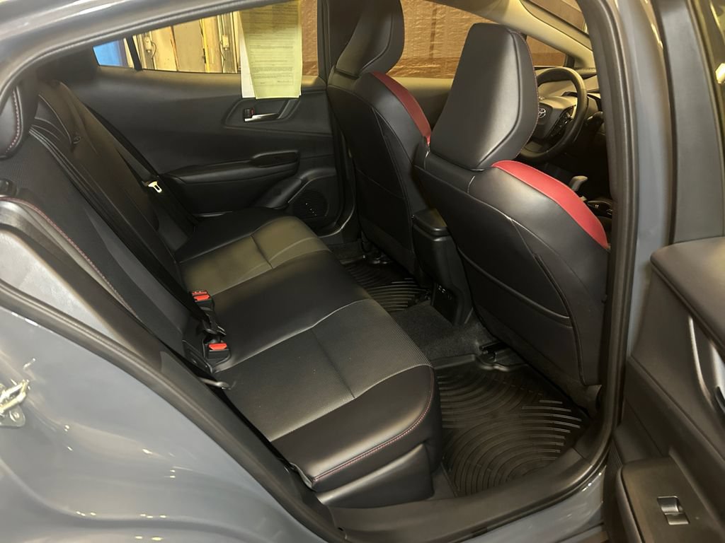 Used 2023 Toyota Prius Prime FWD image 17