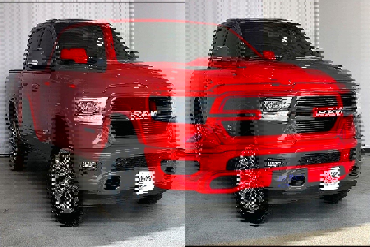 Used 2019 RAM 1500 Laramie w/ Sport Appearance Package image 34