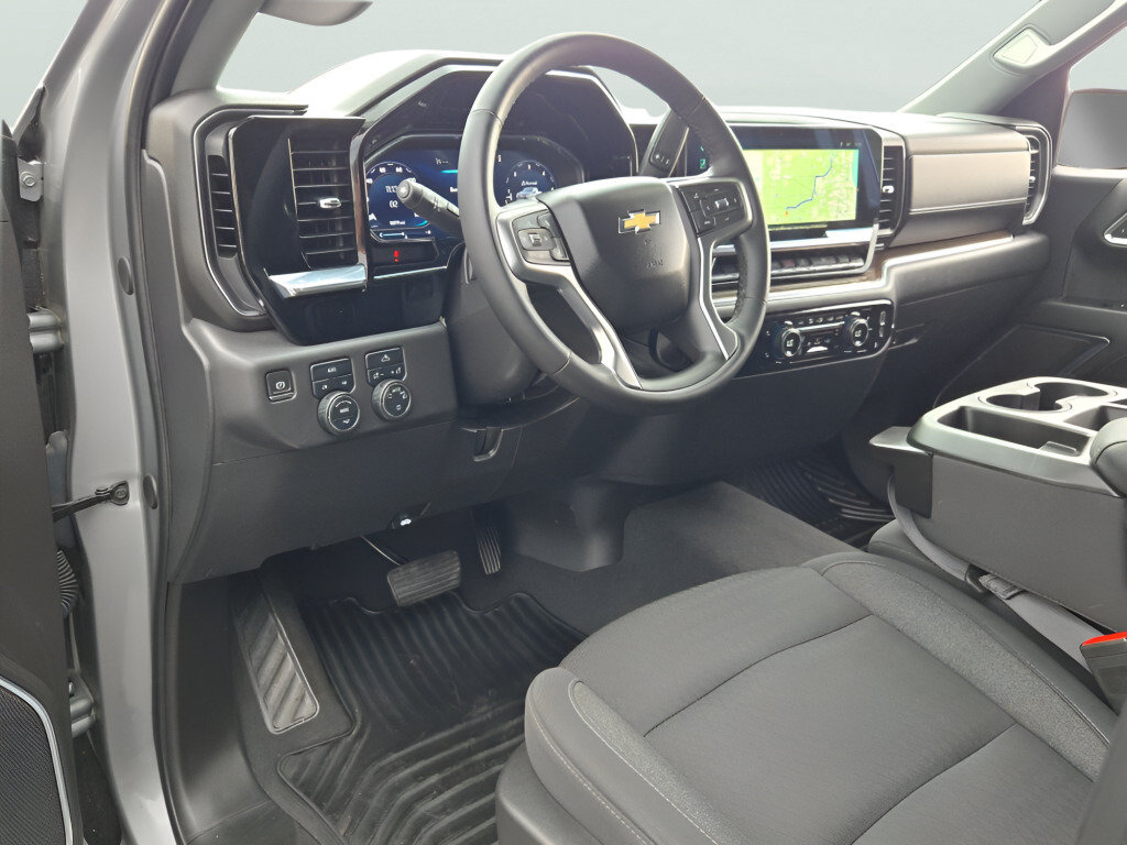 Certified 2024 Chevrolet Silverado 1500 LT AWD/4WD image 25