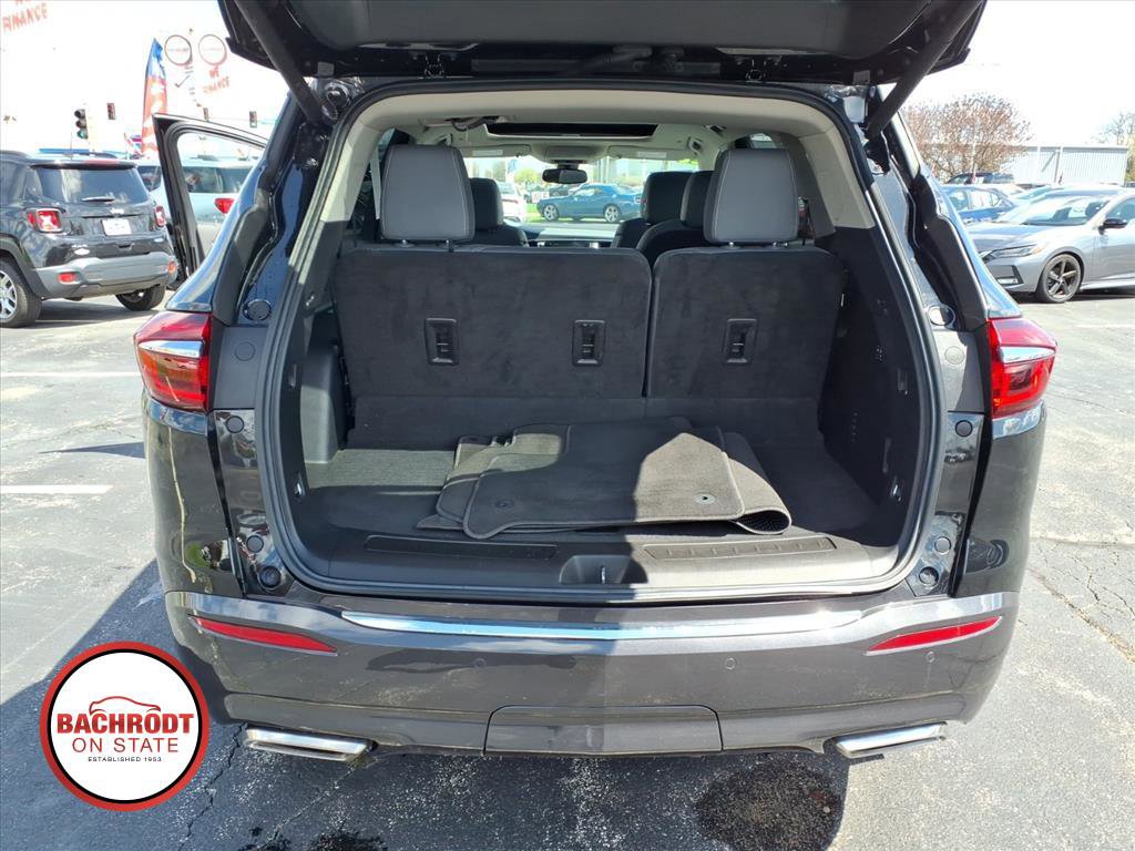 Used 2020 Buick Enclave Premium w/ Sun and Sites Package AWD/4WD image 30