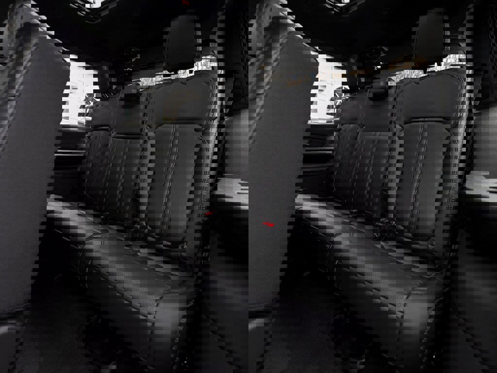 New 2025 Jeep Wagoneer 4X4 image 30