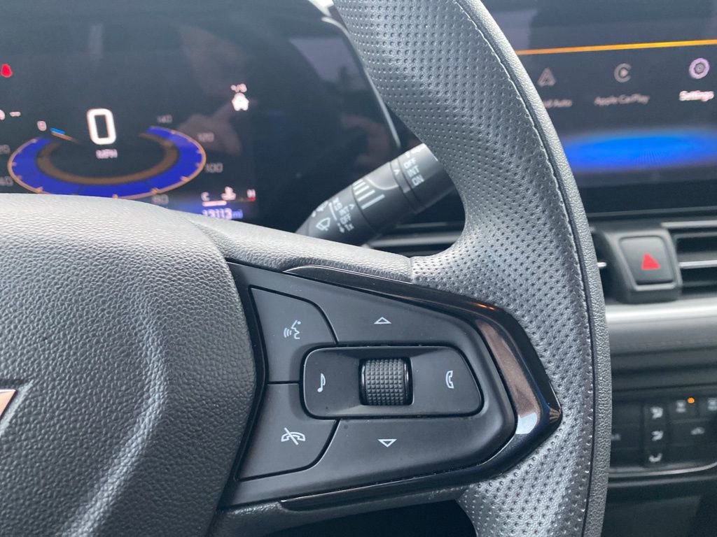 Used 2024 Chevrolet TrailBlazer LS w/ LS Convenience Package image 10