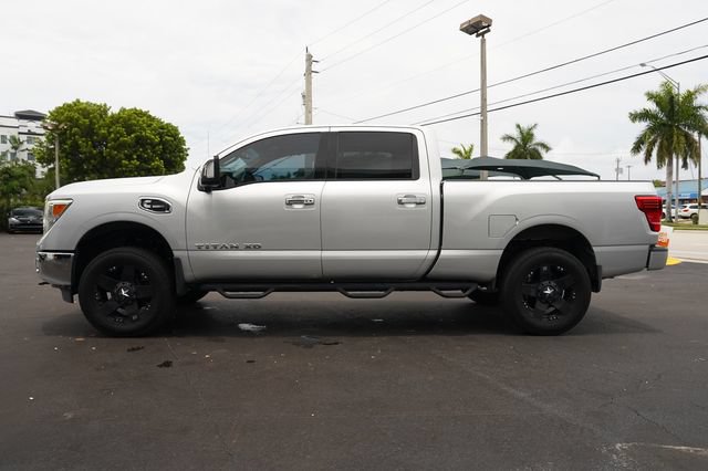 Used 2016 Nissan Titan SL AWD/4WD image 4