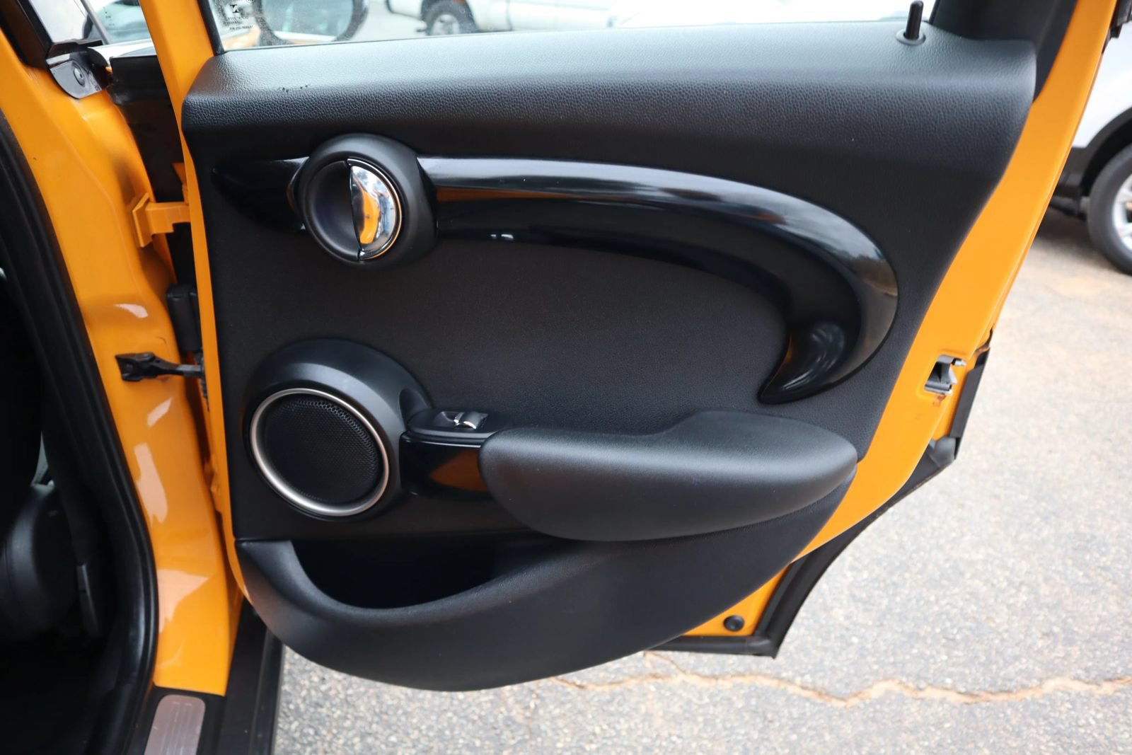 Used 2015 MINI Cooper S FWD image 17