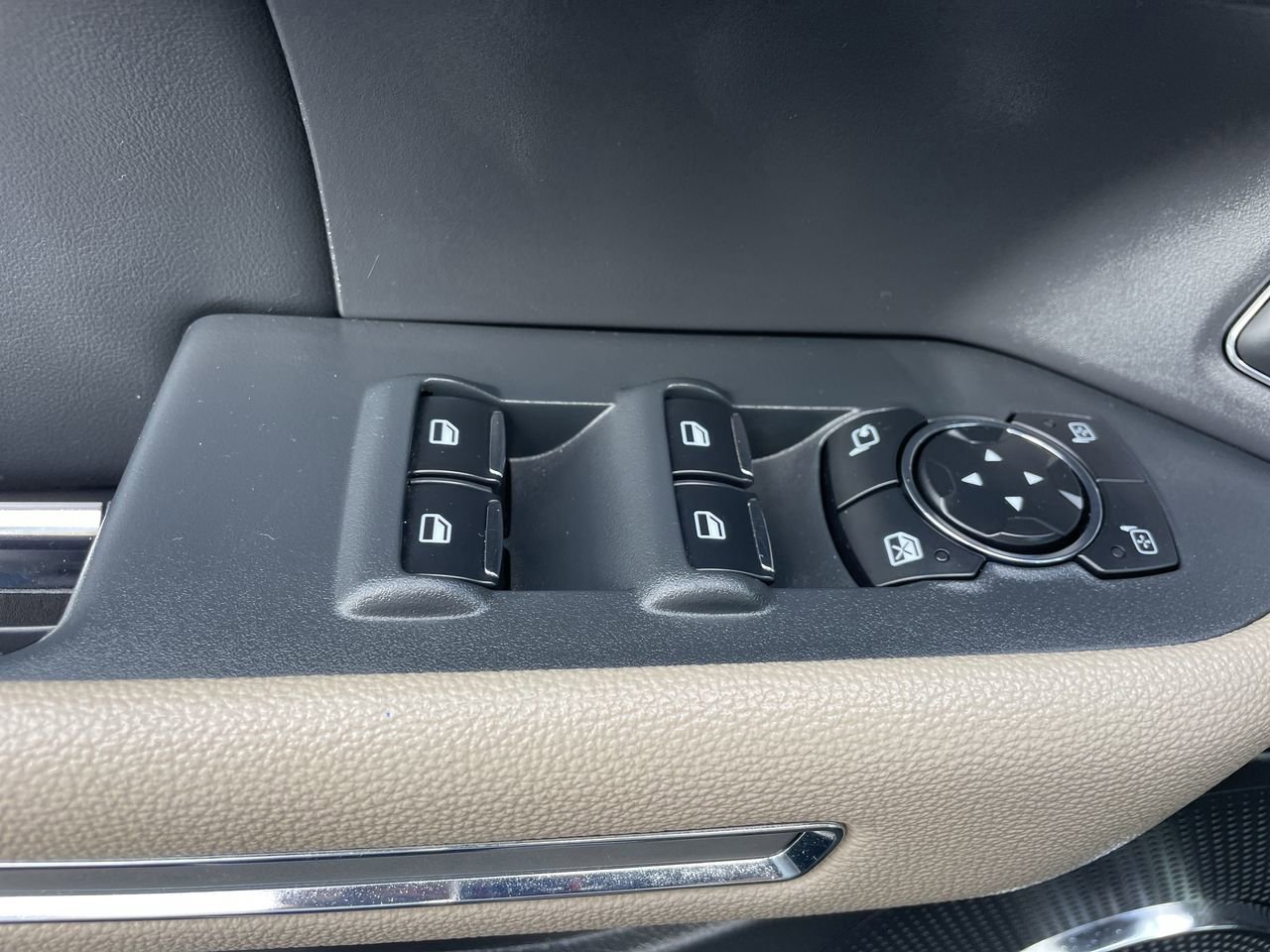 Used 2024 Ford Expedition Max Limited image 20