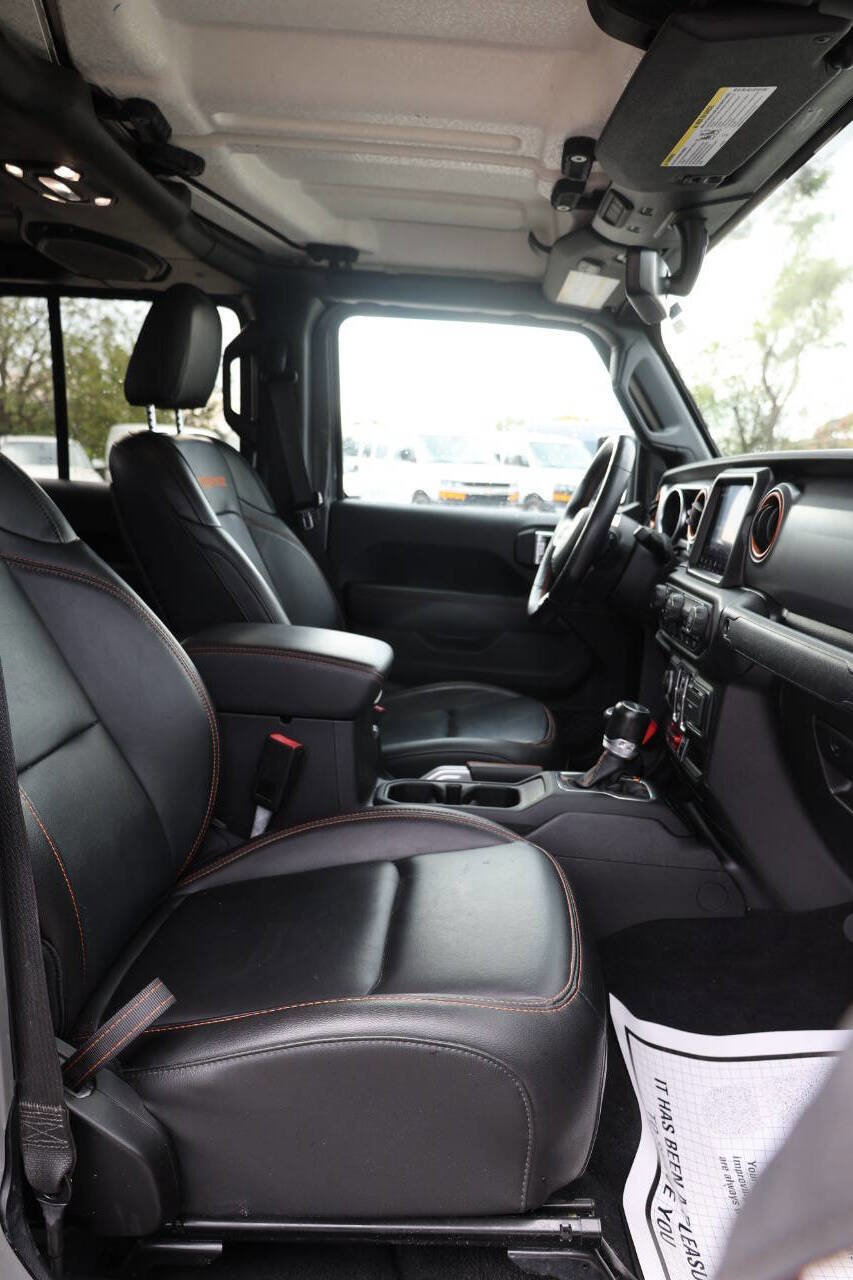 Used 2021 Jeep Gladiator Mojave image 14
