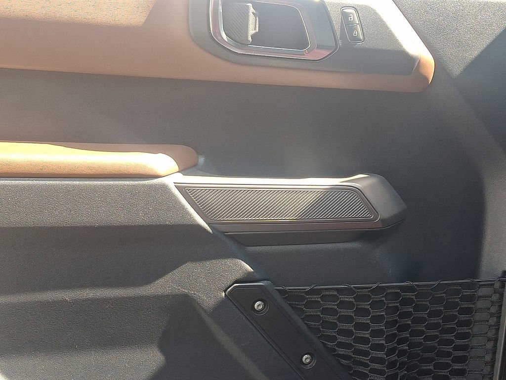 Used 2022 Ford Bronco Outer Banks image 13
