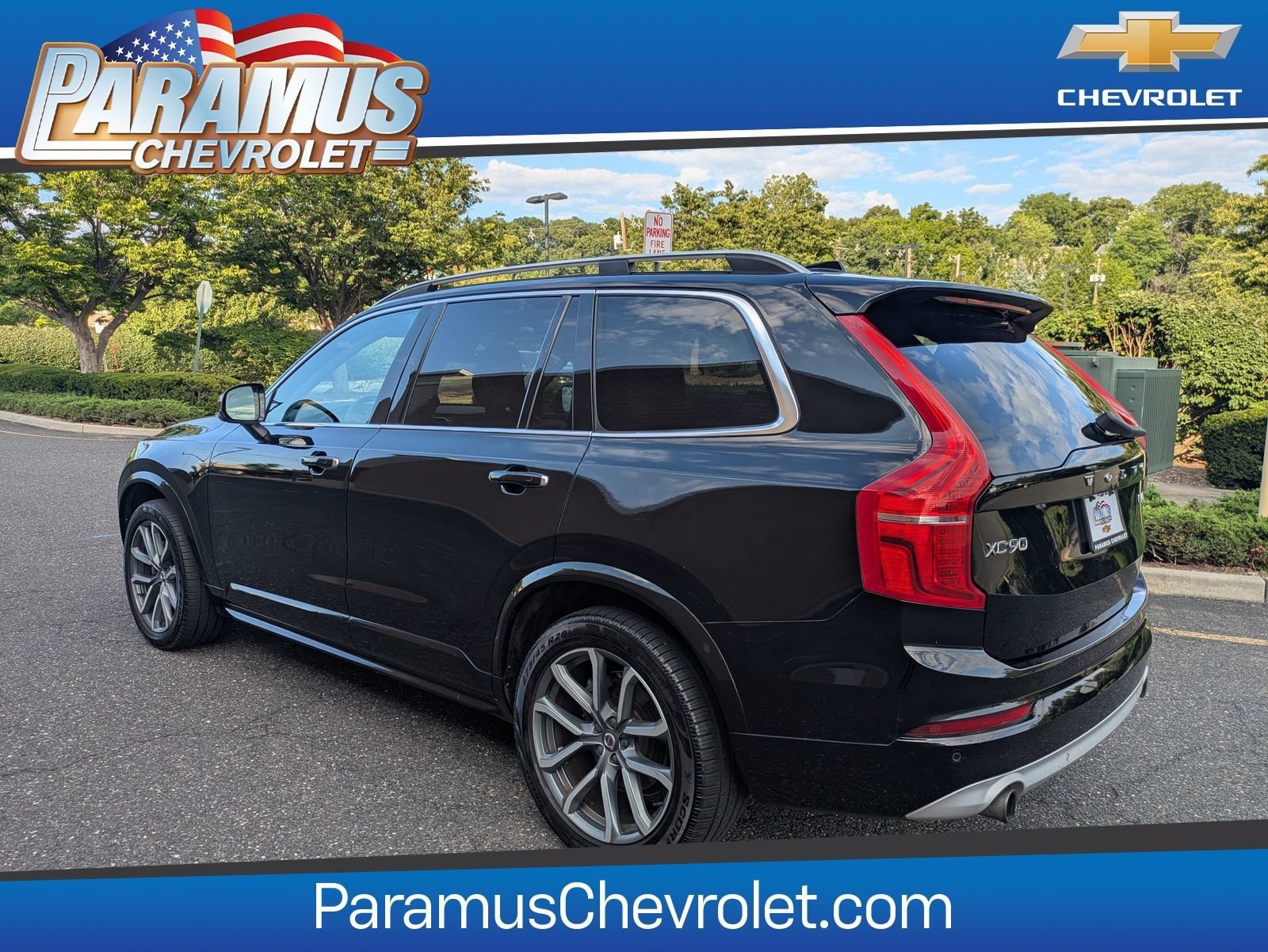 Used 2019 Volvo XC90 T5 Momentum w/ Multimedia Package AWD/4WD image 5