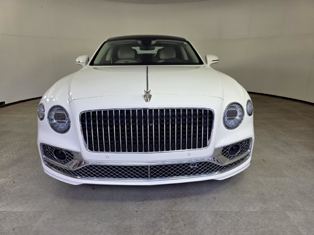 Used 2021 Bentley Flying Spur W12 AWD/4WD image 2