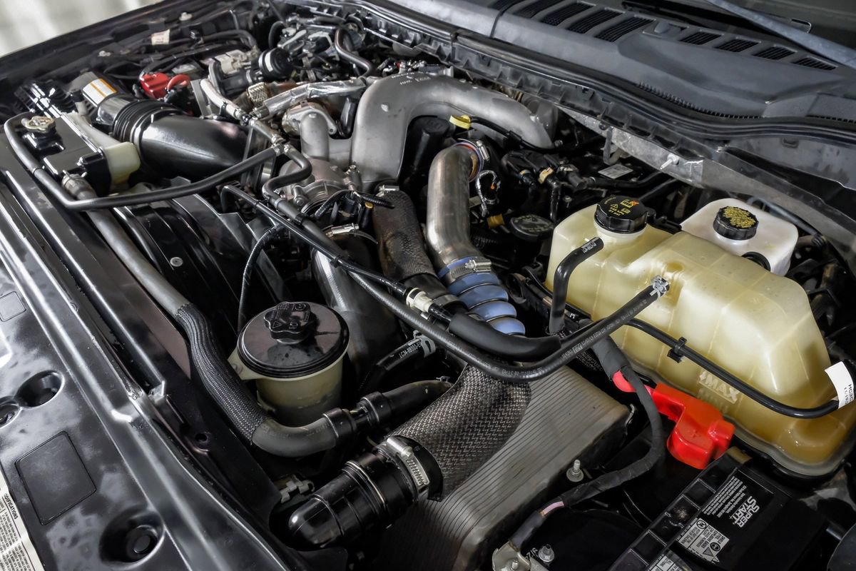 Used 2020 Ford F350 Lariat w/ Lariat Ultimate Package image 48