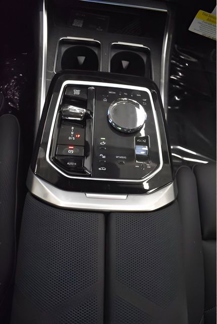 New 2026 BMW 740i xDrive AWD/4WD image 27