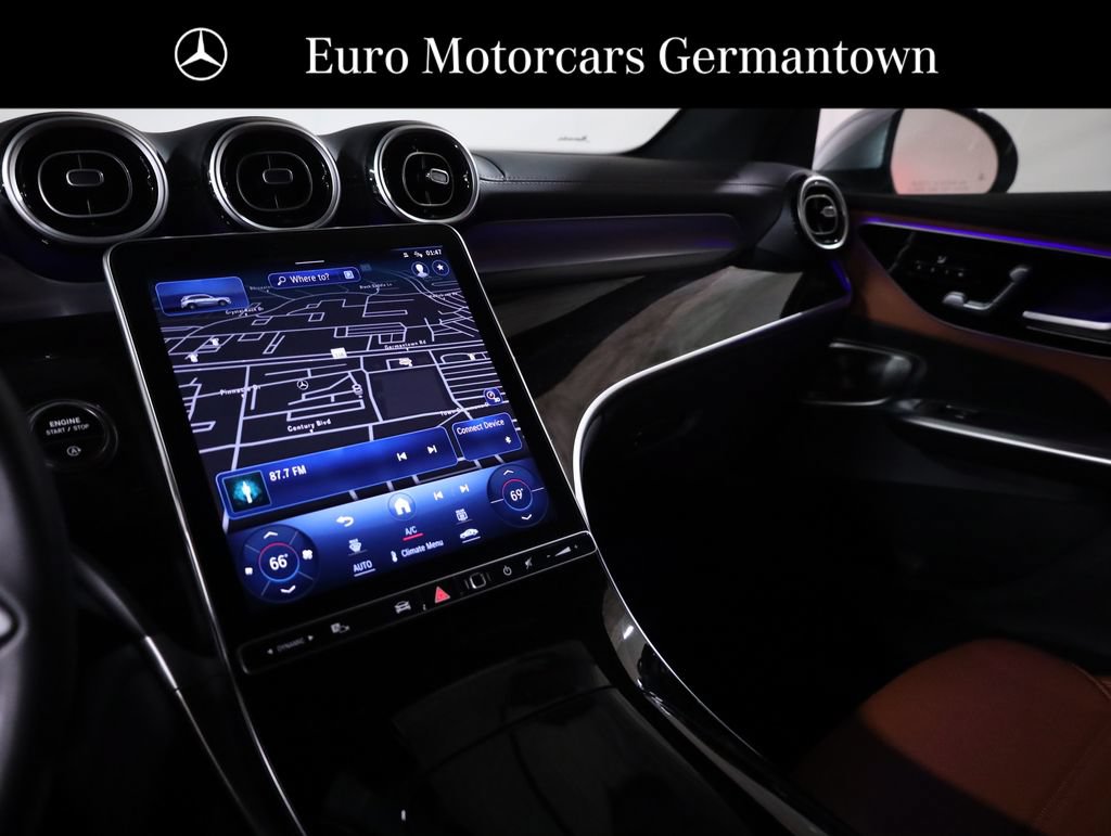 Used 2024 Mercedes-Benz GLC 300 4MATIC image 31