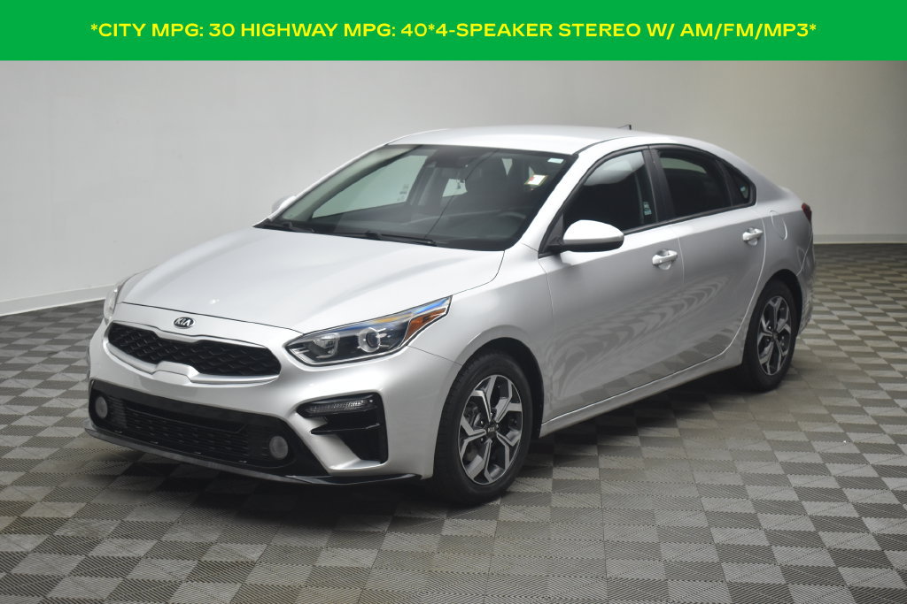 Used 2019 Kia Forte LXS FWD image 2