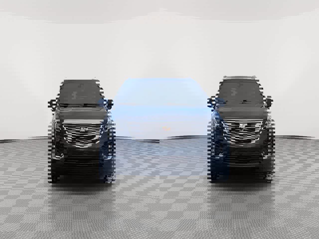 Used 2017 Cadillac XT5 Luxury w/ Driver Awareness Package image 3