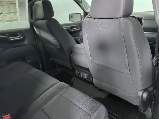 New 2026 Chevrolet Silverado 1500 LT image 9