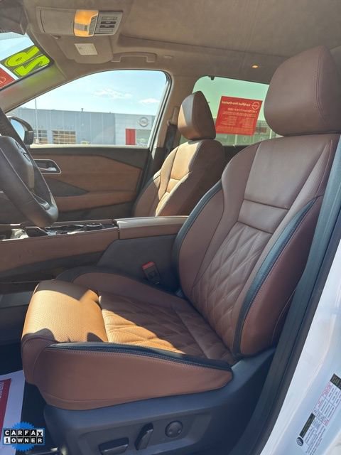 Certified 2026 Nissan Rogue Platinum w/ Tech Package AWD/4WD image 9