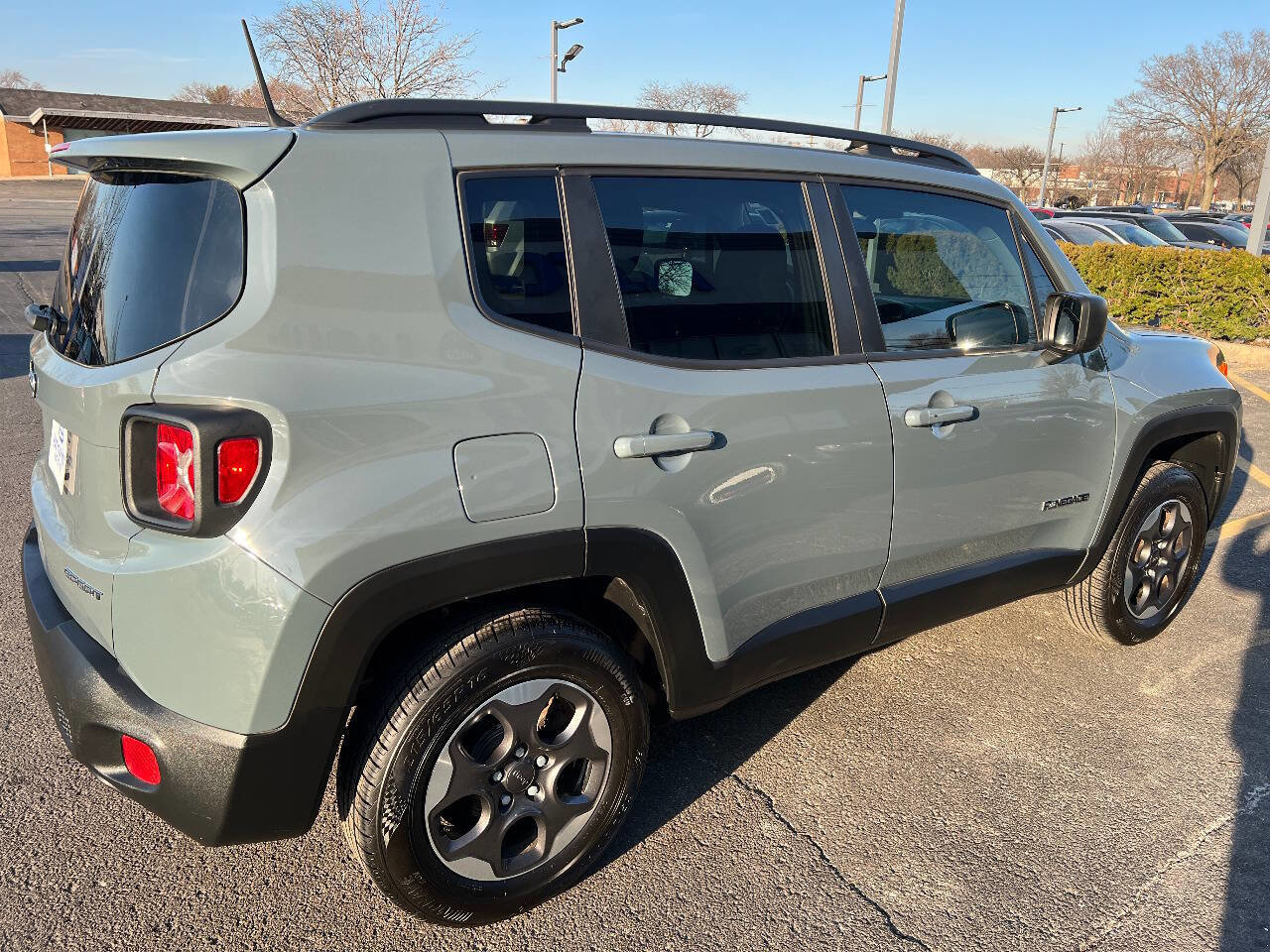 Used 2018 Jeep Renegade Sport w/ Power & Air Group AWD/4WD image 13