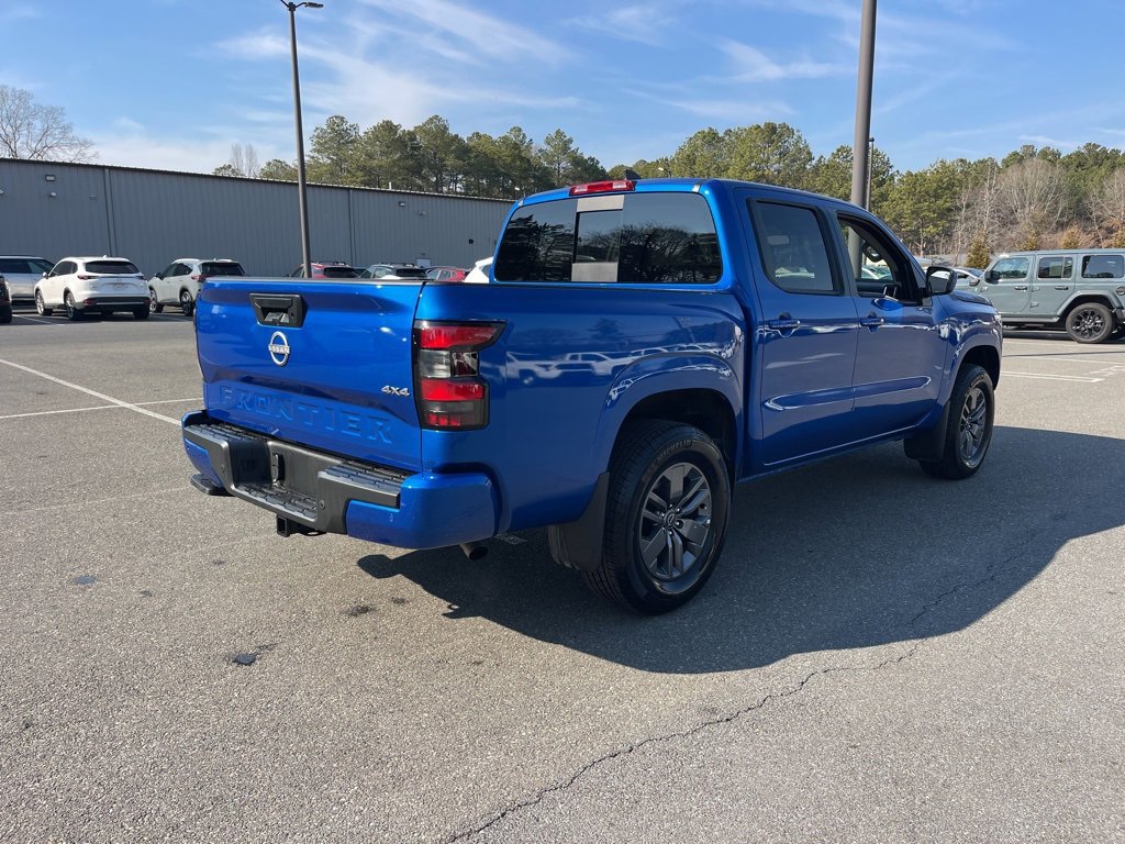 Certified 2025 Nissan Frontier SV w/ Tow Package image 5