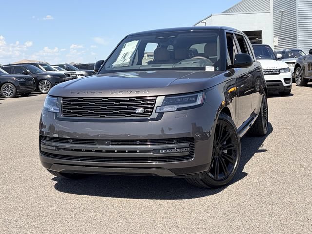 New 2026 Land Rover Range Rover Long Wheelbase SE AWD/4WD image 3