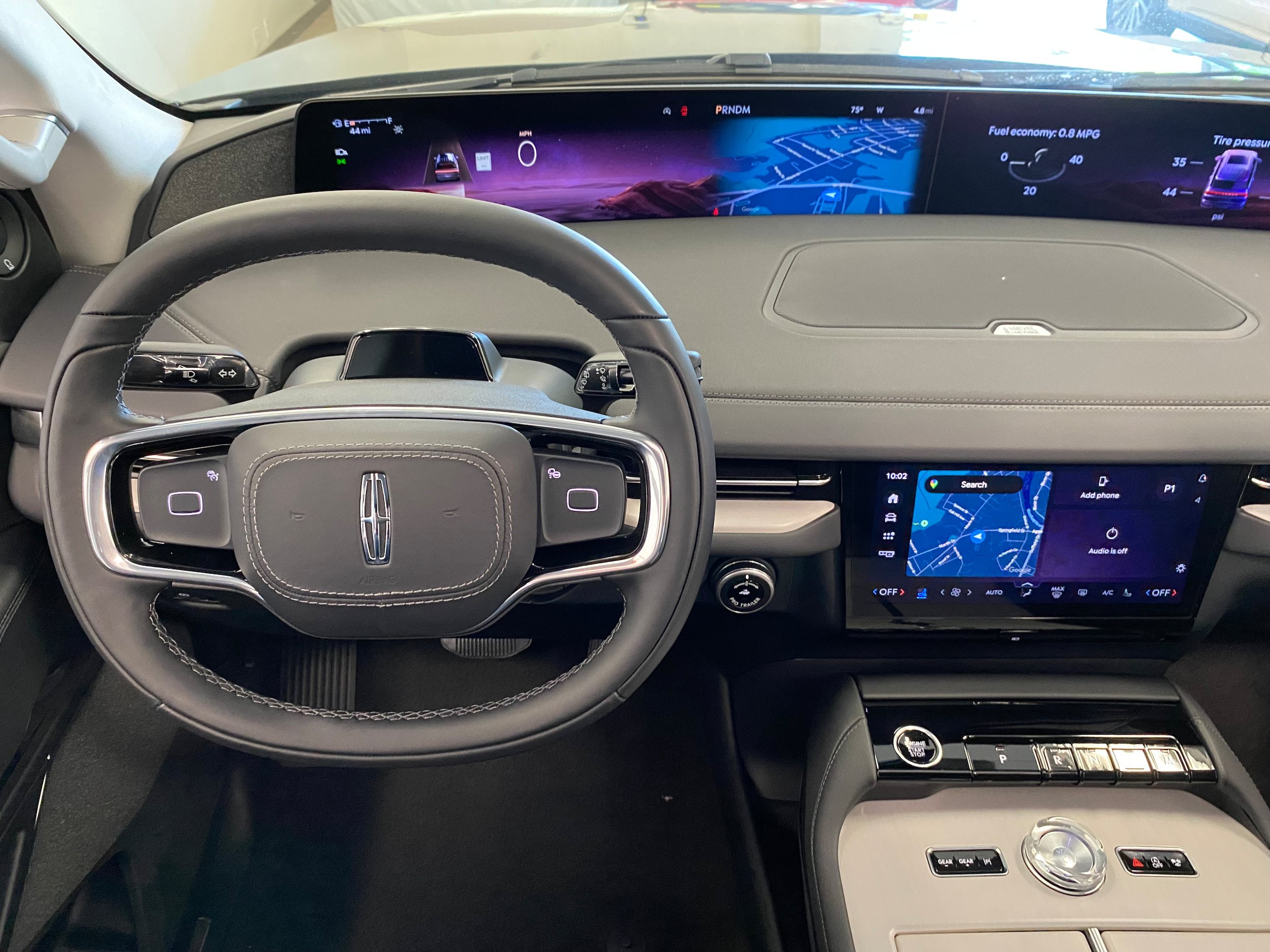 New 2027 Lincoln Navigator Reserve AWD/4WD image 15