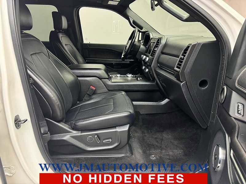 Used 2018 Ford Expedition Limited w/ Equipment Group 302A image 22