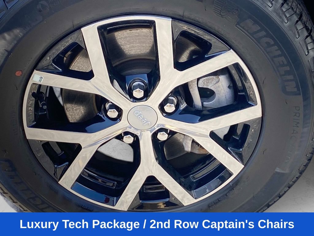 Certified 2025 Jeep Grand Cherokee L Limited w/ Luxury Tech Group II AWD/4WD image 37