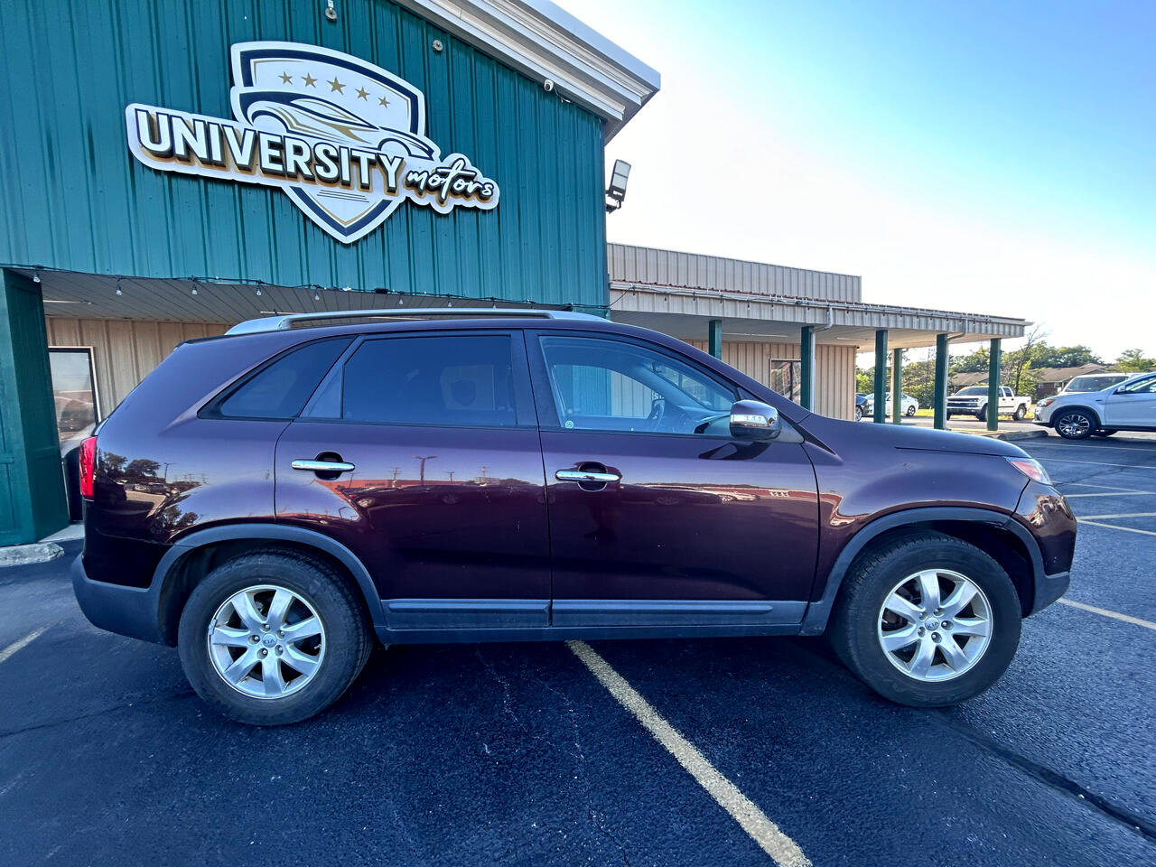 Used 2013 Kia Sorento LX image 3