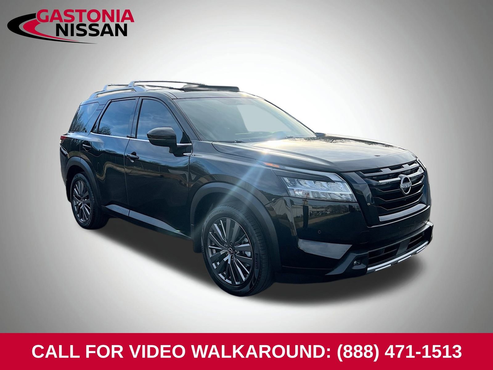Used 2023 Nissan Pathfinder SL w/ SL Premium Package image 1