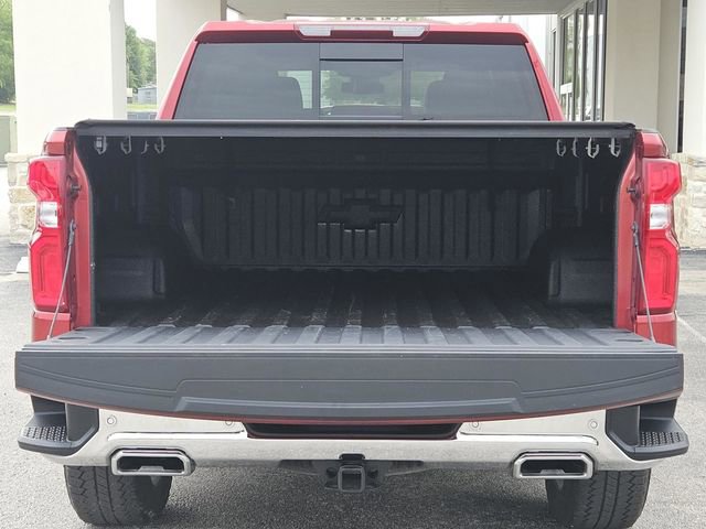 Used 2025 Chevrolet Silverado 1500 LTZ w/ LTZ Convenience Package II AWD/4WD image 14
