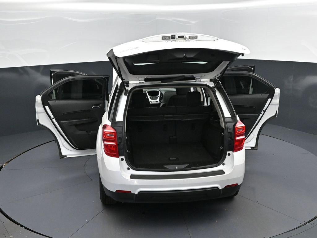 Used 2017 Chevrolet Equinox LT w/ Convenience Package image 49