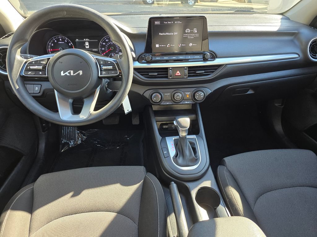 Used 2024 Kia Forte LXS FWD image 18